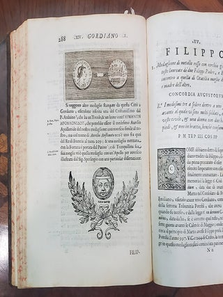 Osservazioni istoriche sopra alcuni medaglioni antichi all'altezza serenissima di Cosimo III, Granduca di Toscana. (Italian Numismatics Treatise).
