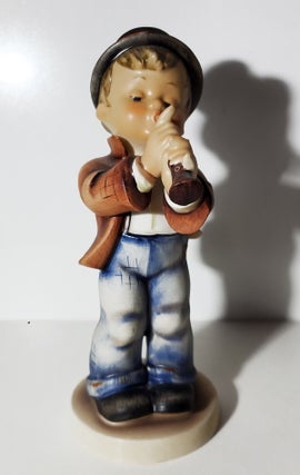 Item #34559 Vintage Hummel Figurine #85/2 - Serenade. M. I. Hummel