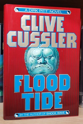 Item #35592 Flood Tide. Clive Cussler