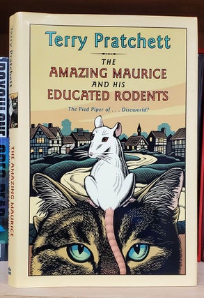 Item #36089 The Amazing Maurice and His Educated Rodents. Terry Pratchett
